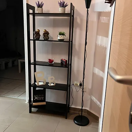 Cozy Apartment In Neos Kosmos-2